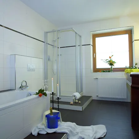 Alpenhotel Ernberg