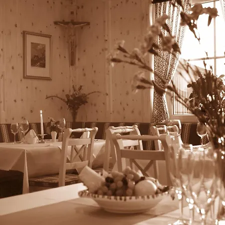 Alpenhotel Ernberg Ξενοδοχείο 3*