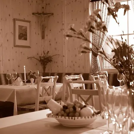 Alpenhotel Ernberg Hotel Reutte