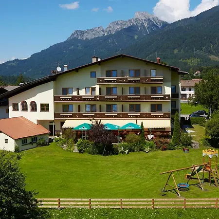 Alpenhotel Ernberg 3*