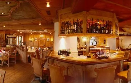 Hotel Alpenhotel Ernberg 3*