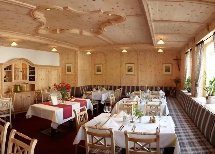 Alpenhotel Ernberg Hotel