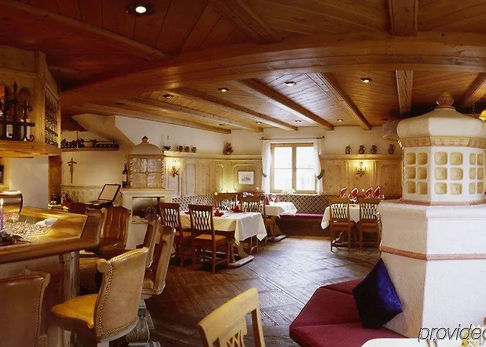 Hotel Alpenhotel Ernberg 3*